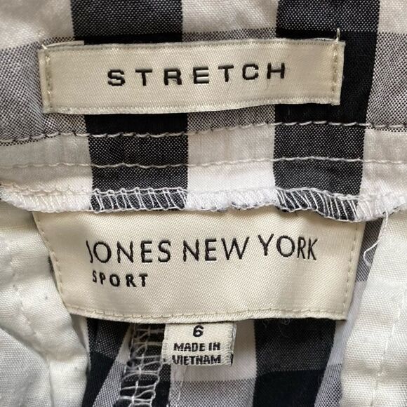 JONES NEW YORK Stretch Black & White Check Bermuda Shorts. Size 6. VGUC! - Picture 4 of 5